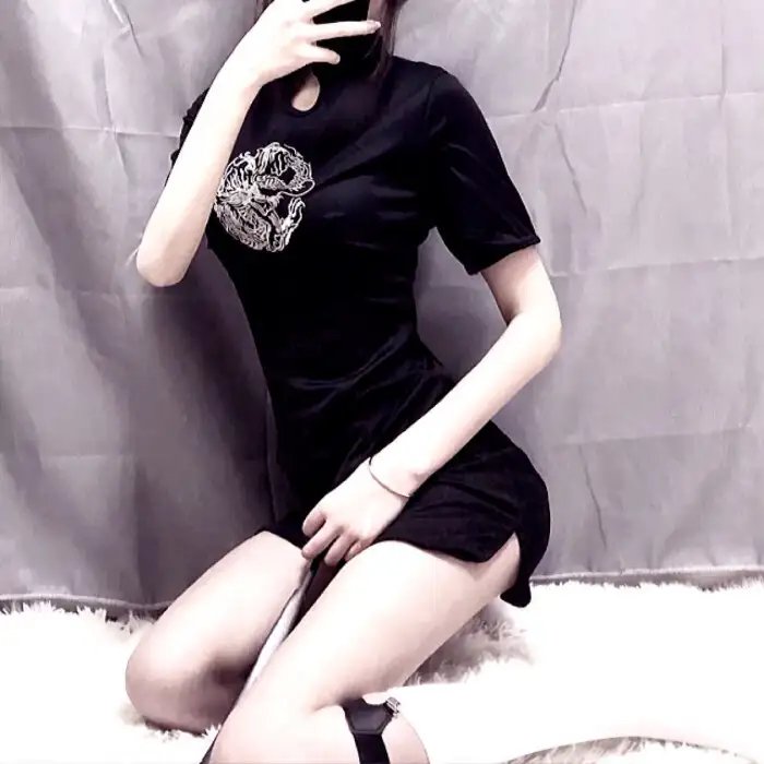 天摇地摆震山河